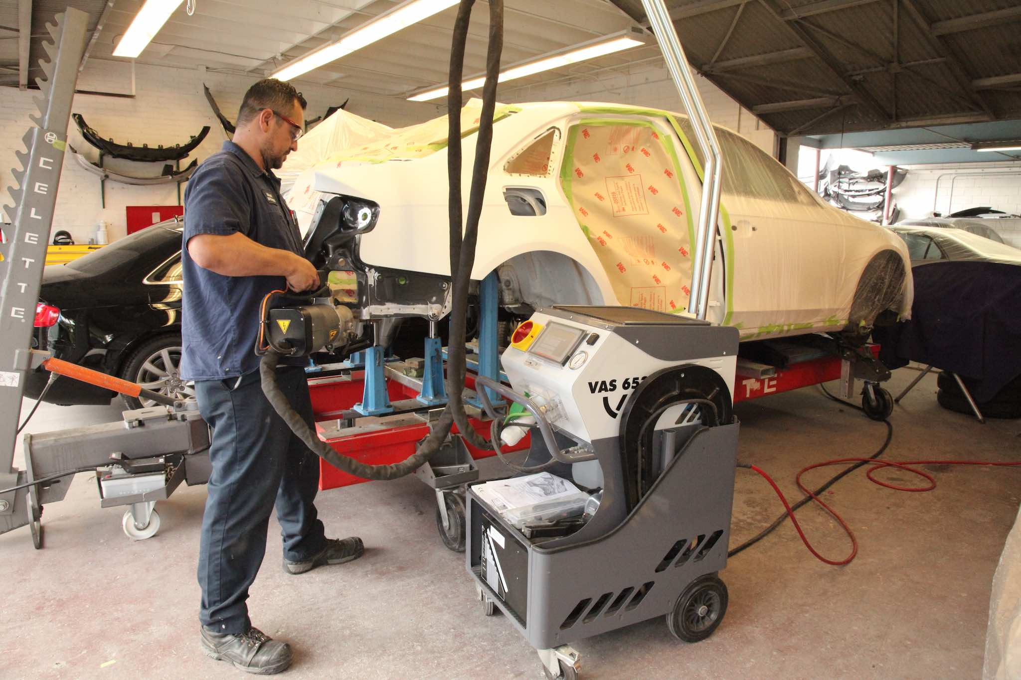 facility2 Brown Brothers Auto Body